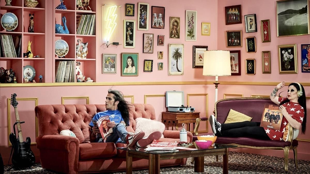 Mario Vaquerizo y Alaska, en una imagen promocional de la nueva entrega de su ’reality’ en MTV y Paramount Network. Mario Vaquerizo y Alaska, en una imagen promocional de la nueva entrega de su ’reality’ en MTV y Paramount Network.