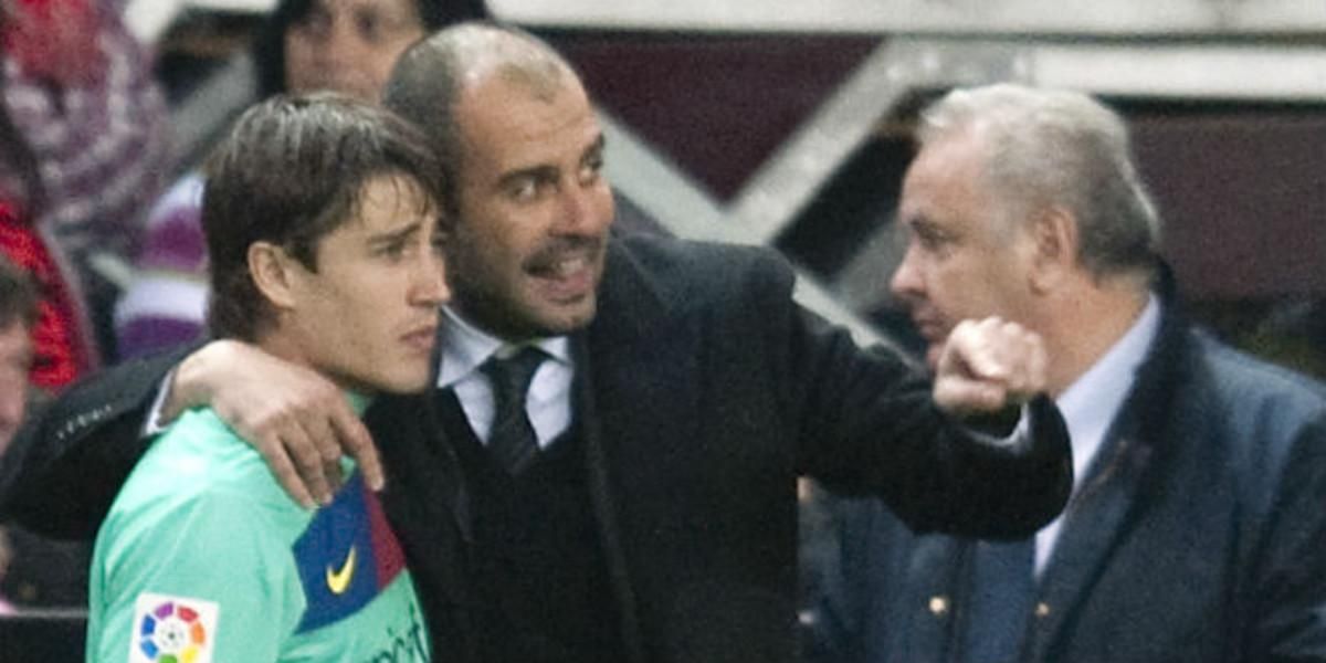 Bojan escucha las indicaciones de Pep Guardiola en un partido de Liga en Gijón, el 13 de febrero del 2011. Bojan escucha las indicaciones de Pep Guardiola en un partido de Liga en Gijón, el 13 de febrero del 2011.