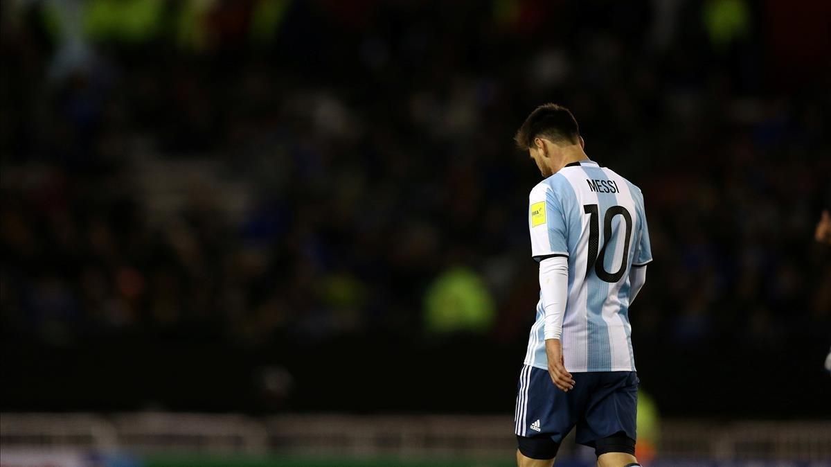 Fiasco argentino: empata 1-1 con Venezuela y peligra su clasificación para el Mundial Fiasco argentino: empata 1-1 con Venezuela y peligra su clasificación para el Mundial