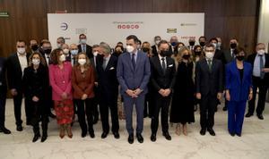 El presidente del Gobierno, Pedro Sánchez, junto a algunos miembros del Ejecutivo y representantes empresariales, ante del acto Generación Oportunidades.