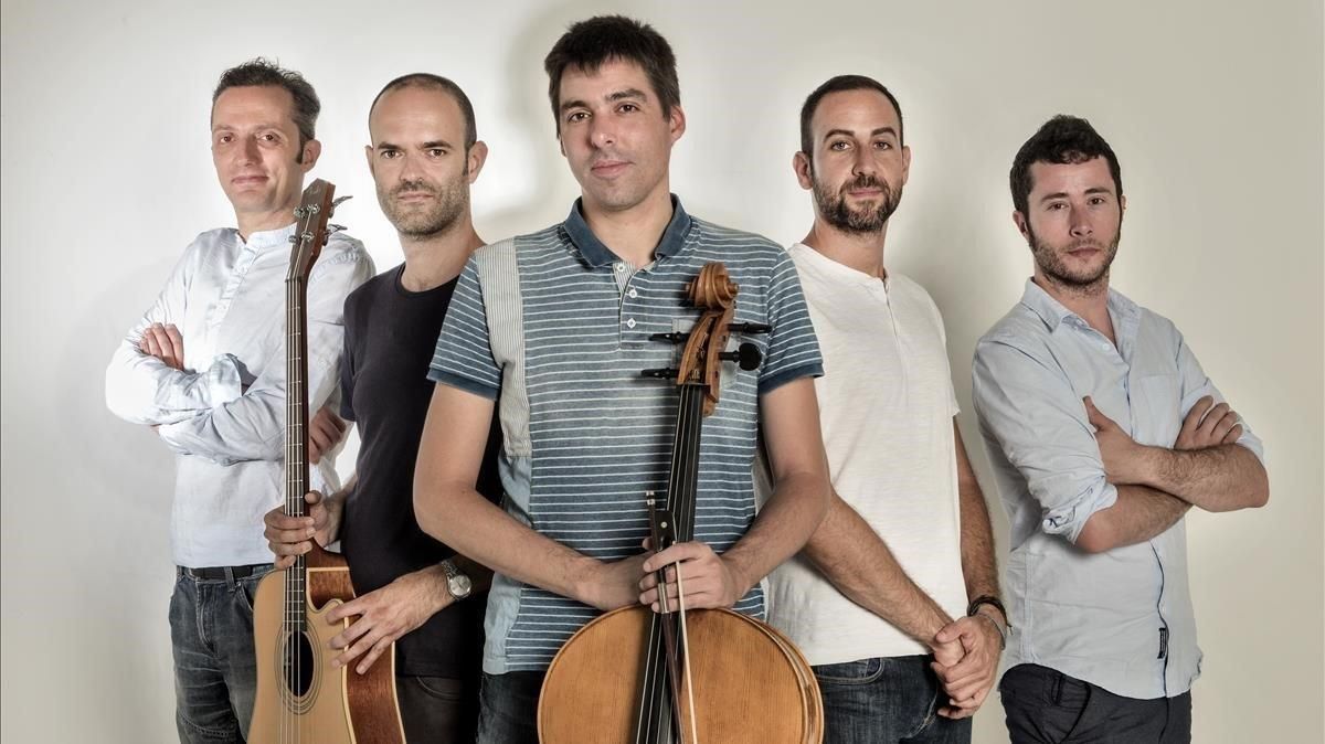 Componentes del grupo indie Blaumut. Componentes del grupo indie Blaumut.