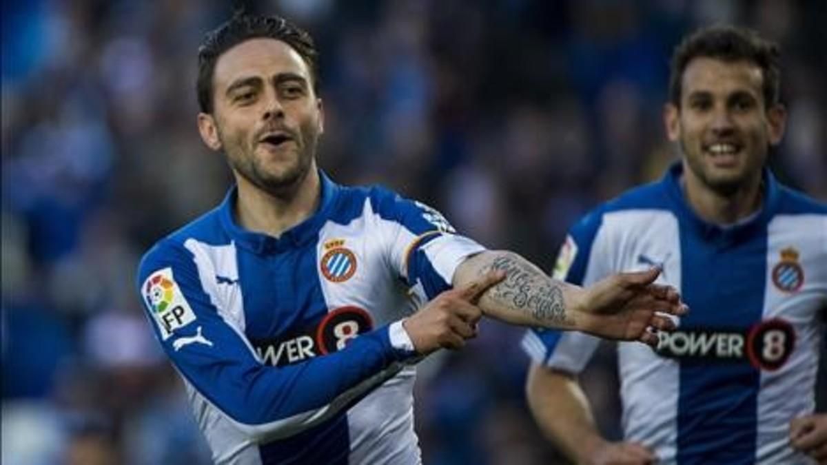 Sergio García celebra un gol con el Espanyol Sergio García celebra un gol con el Espanyol
