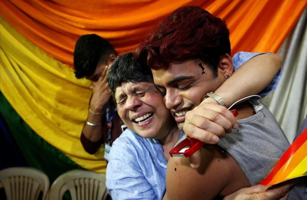 El Tribunal Suprem despenalitza l'homosexualitat a l'Índia