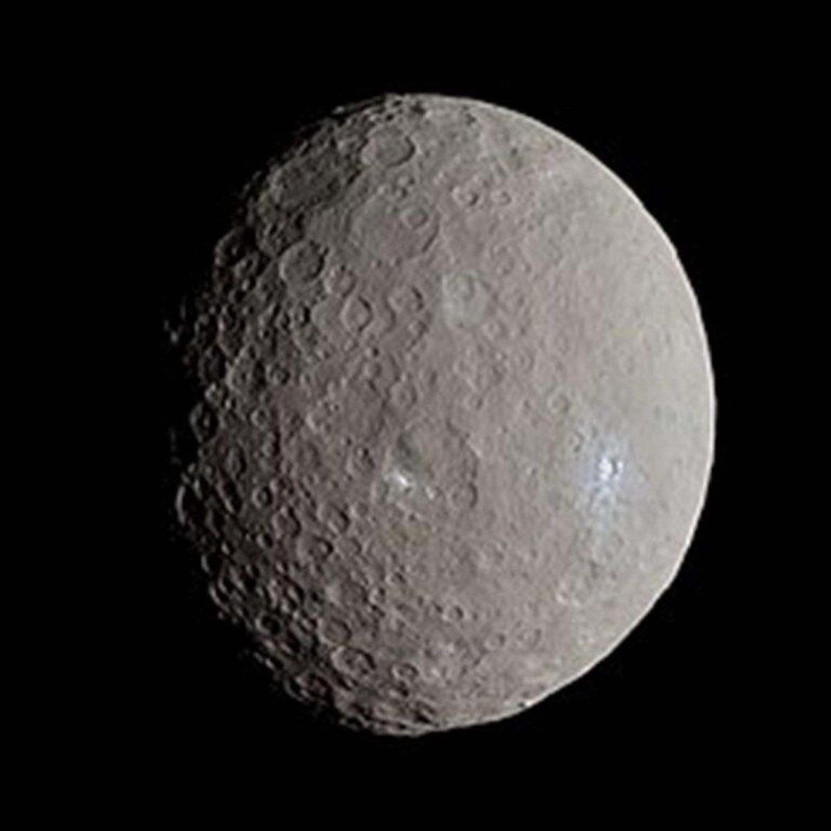 Un mega satélite orbitando al planeta Ceres podría ser el nuevo hábitat de la humanidad Un mega satélite orbitando al planeta Ceres podría ser el nuevo hábitat de la humanidad
