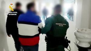 La Guardia Civil desarticula una red criminal que introducía hachís en costas alicantinas