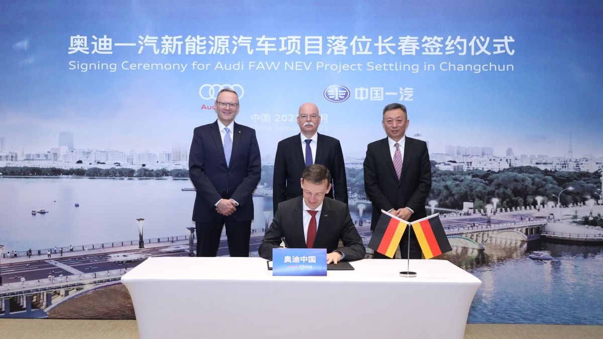 Audi y FAW crean Audi-FAW para producir eléctricos en China Audi y FAW crean Audi-FAW para producir eléctricos en China