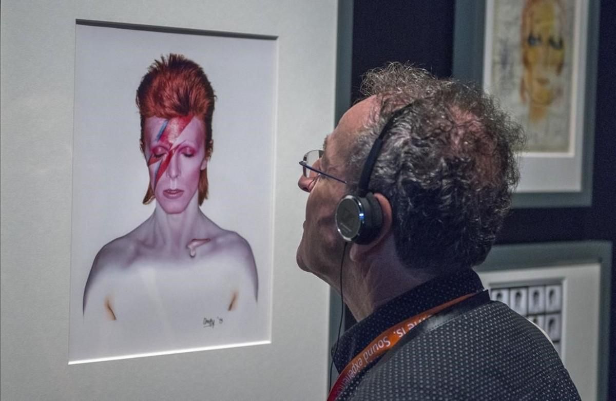 Exposición ’ BOWIE IS ’ en el Museu del Disseny de Barcelona. Exposición ’ BOWIE IS ’ en el Museu del Disseny de Barcelona.