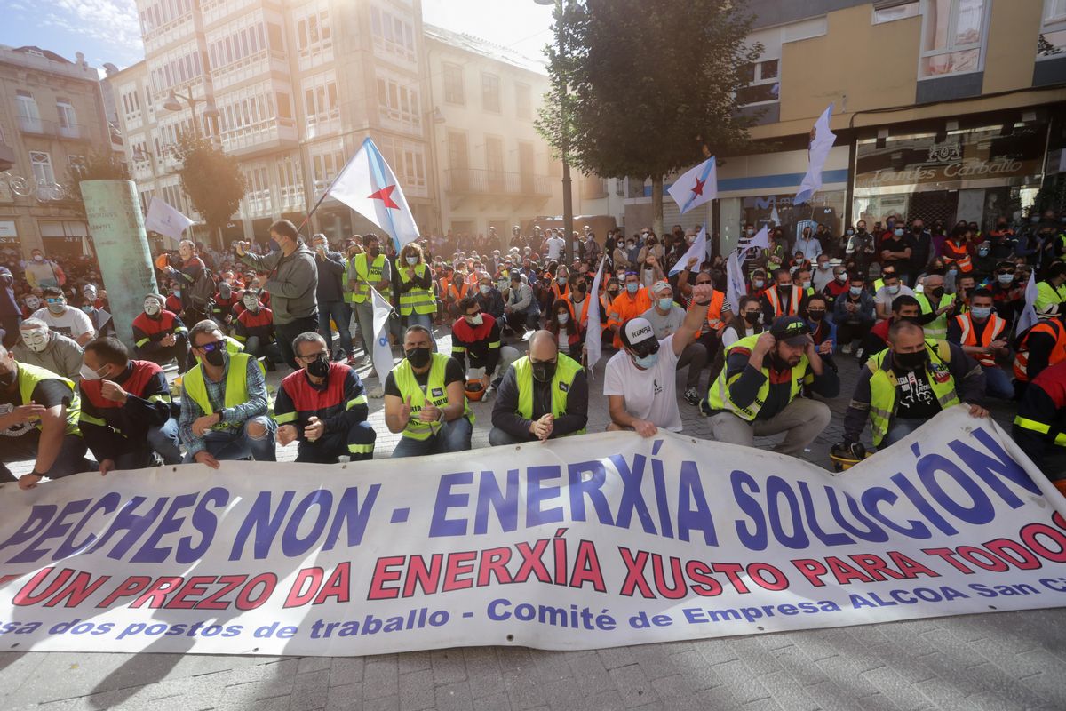 Concentración de los trabajadores de Alcoa, este domingo. Concentración de los trabajadores de Alcoa, este domingo.