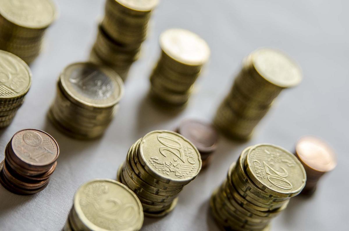 Nuevo timo: la Guardia Civil alerta sobre esta moneda que imita a la de 1 euro