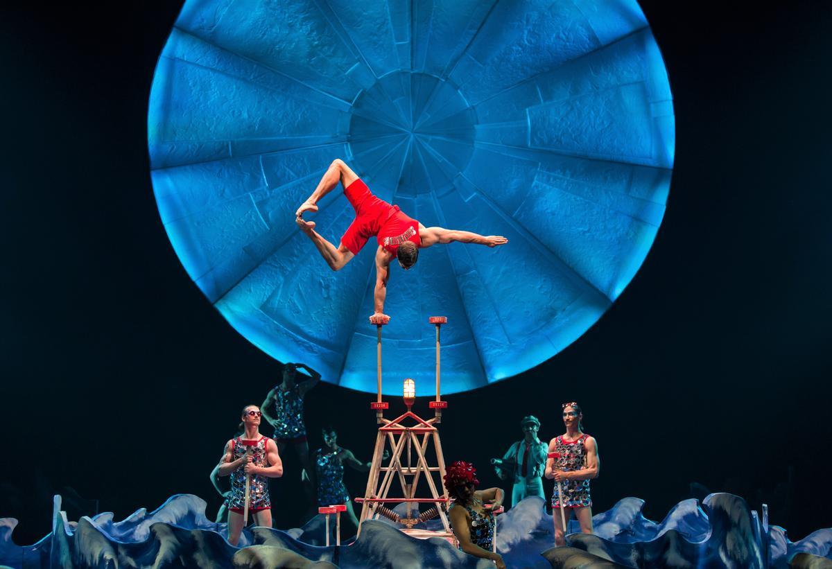 El Cirque du Soleil dona el tret de sortida a la seva primera gira europea postpandèmia al districte cultural de l’Hospitalet