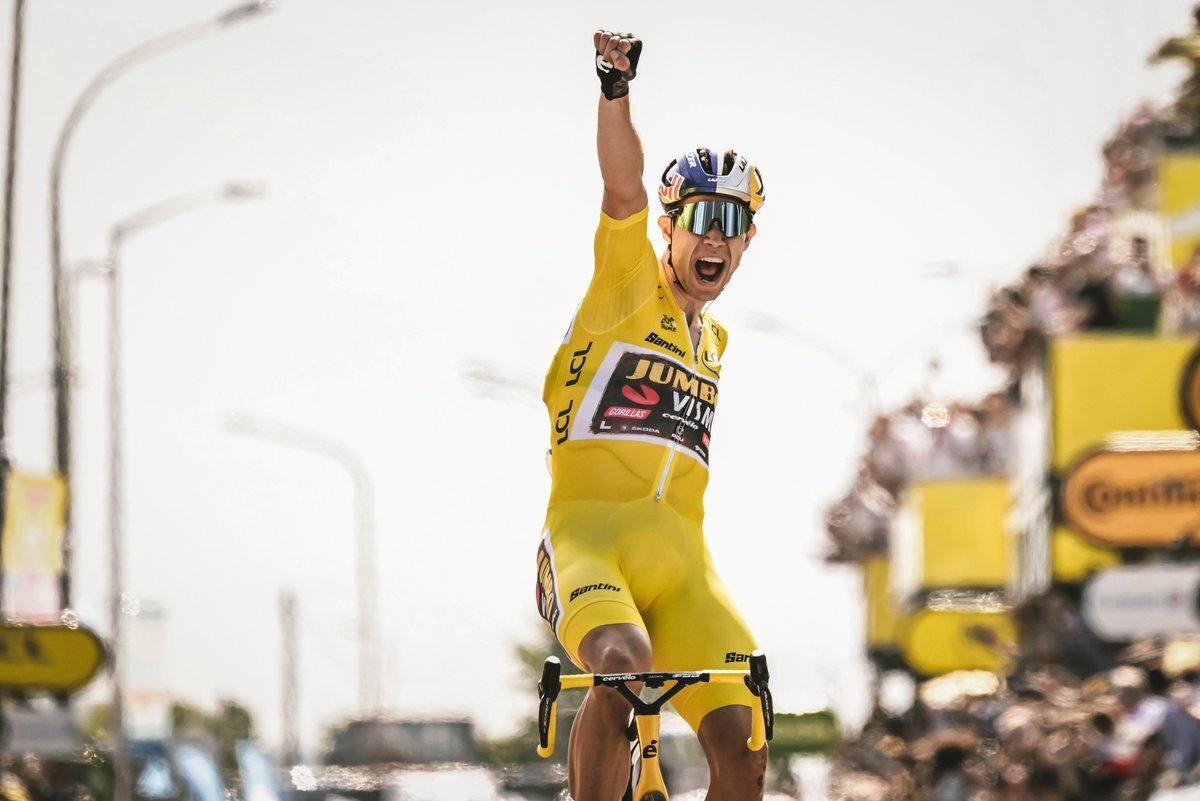 Wout van Aert, en el momento de ganar la cuarta etapa del Tour.