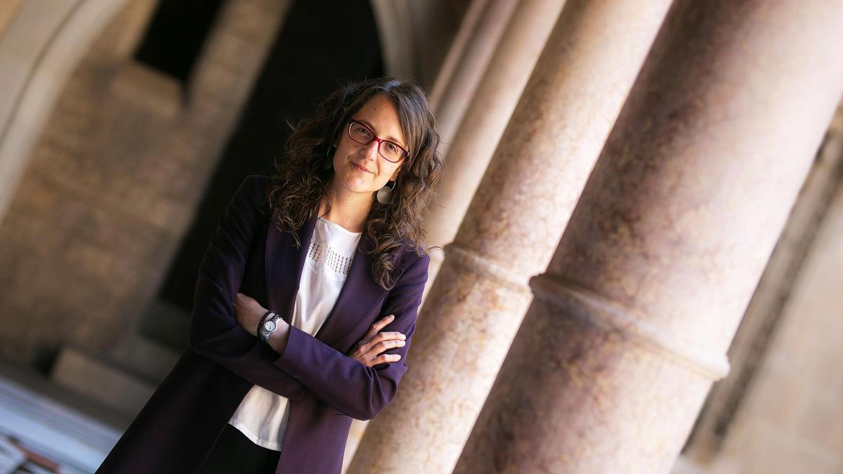 Tania Verge, consellera de Igualtat i Feminismes de la Generalitat de Catalunya, el pasado miércoles en el Palau de la Generalitat. Tania Verge, consellera de Igualtat i Feminismes de la Generalitat de Catalunya, el pasado miércoles en el Palau de la Generalitat.