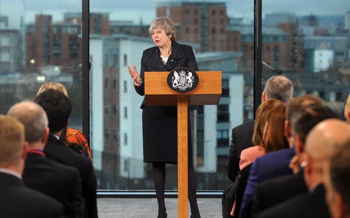 May, durante un discurso en Belfast, este martes. May, durante un discurso en Belfast, este martes.
