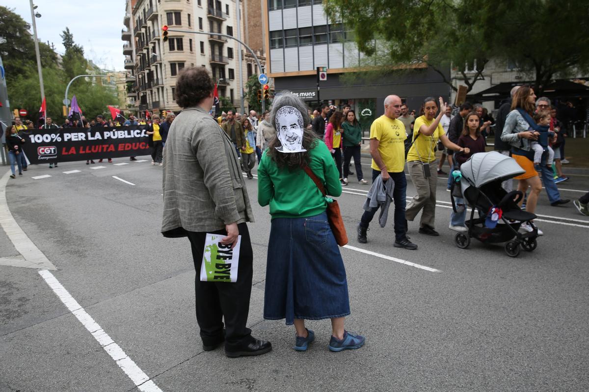 Manifestación de profesores por el centro de Barcelona