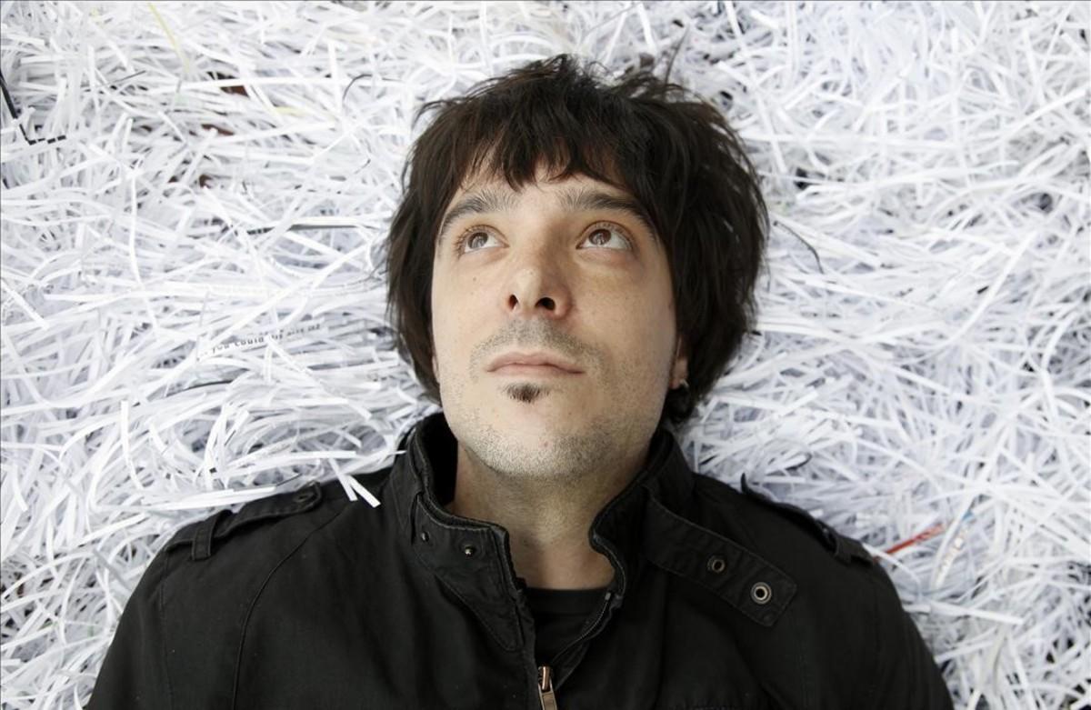 Felipe Almendros, que publica el cómic autobiográfico R.I.P. Felipe Almendros, que publica el cómic autobiográfico R.I.P.