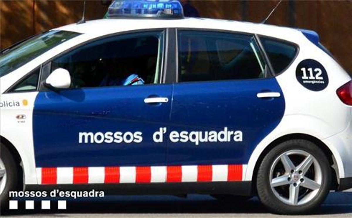 Un vehículos de los Mossos. Un vehículos de los Mossos.
