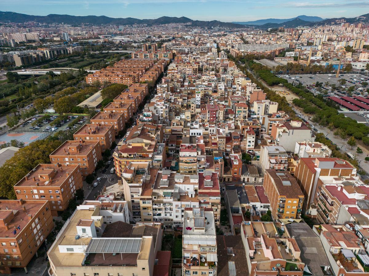 Vista aérea de Sant Adrià de Besòs.