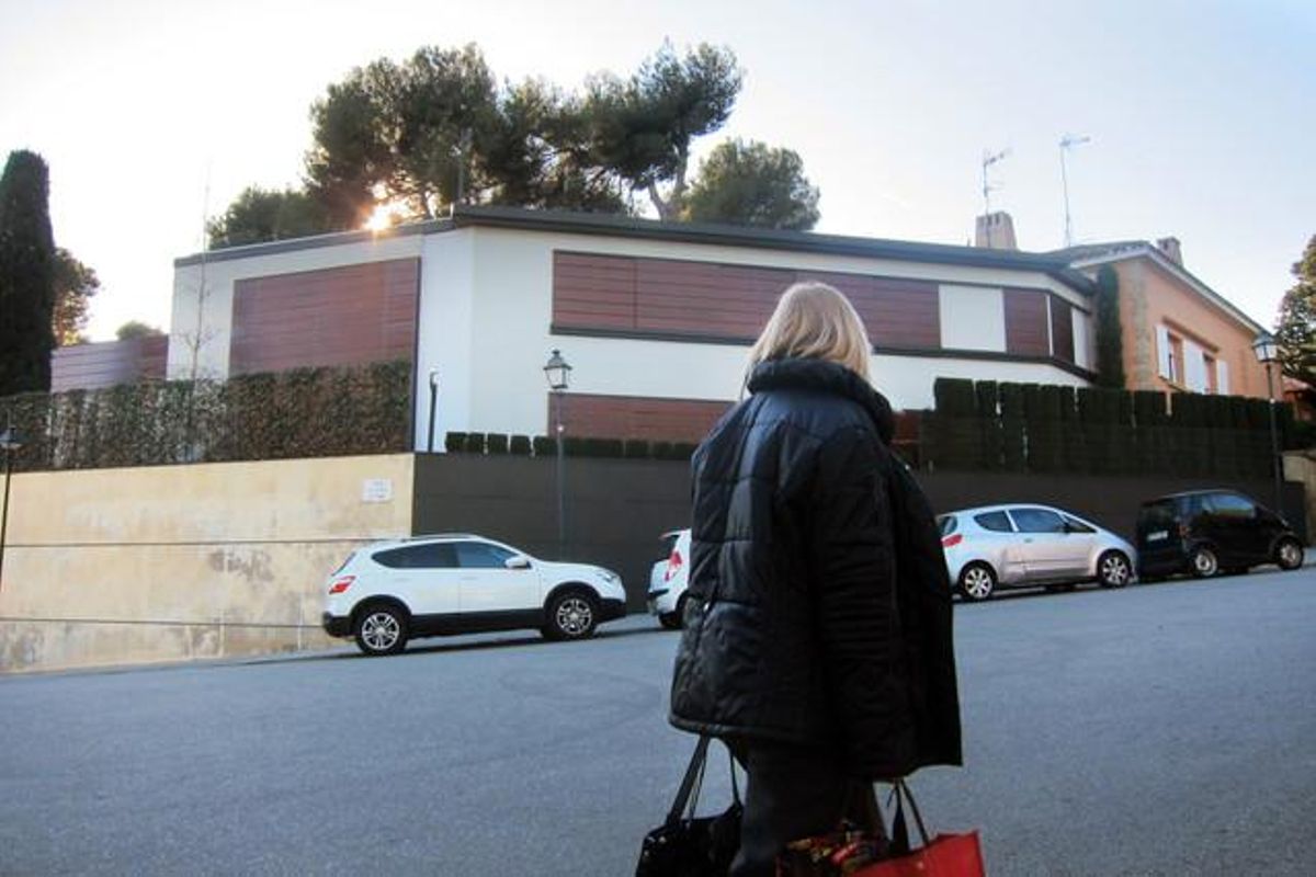 La casa de Iñaki Urdangarin y la infanta Cristina en la calle Elisenda Pinós de Perdralbes. La casa de Iñaki Urdangarin y la infanta Cristina en la calle Elisenda Pinós de Perdralbes.