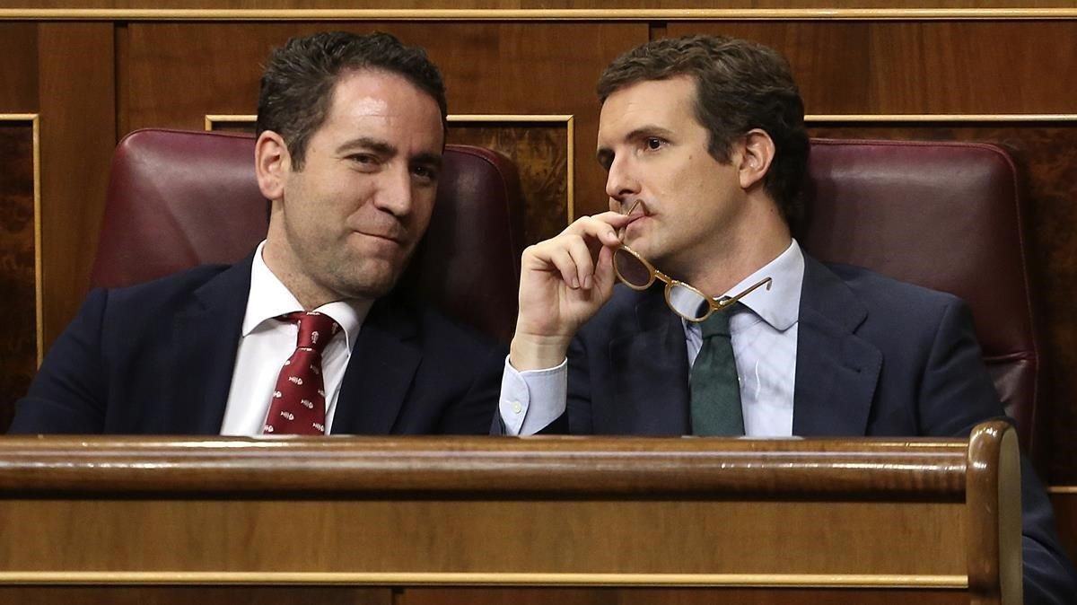 El PP i Cs es preparen per aguantar la pressió de l'abstenció El PP i Cs es preparen per aguantar la pressió de l'abstenció