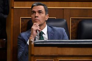 Alberto Núñez Feijóo: Retrata a quién antepone la ambición personal. Me retrata a mí y a usted, señor Sánchez.