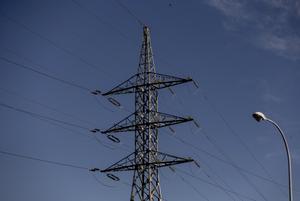 El preu majorista de l’electricitat superarà aquest dimecres la cota dels 200 euros