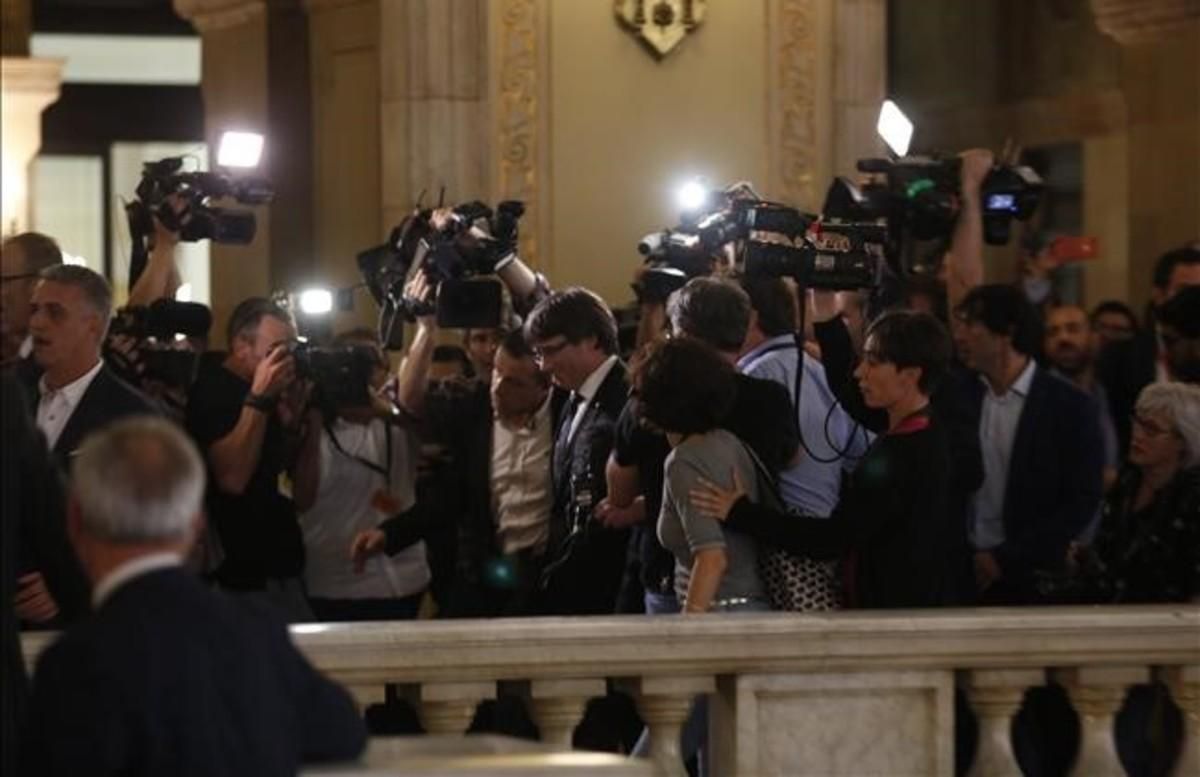 Una mínima porción de los 1.000 periodistas acreditados en el Parlament. Una mínima porción de los 1.000 periodistas acreditados en el Parlament.