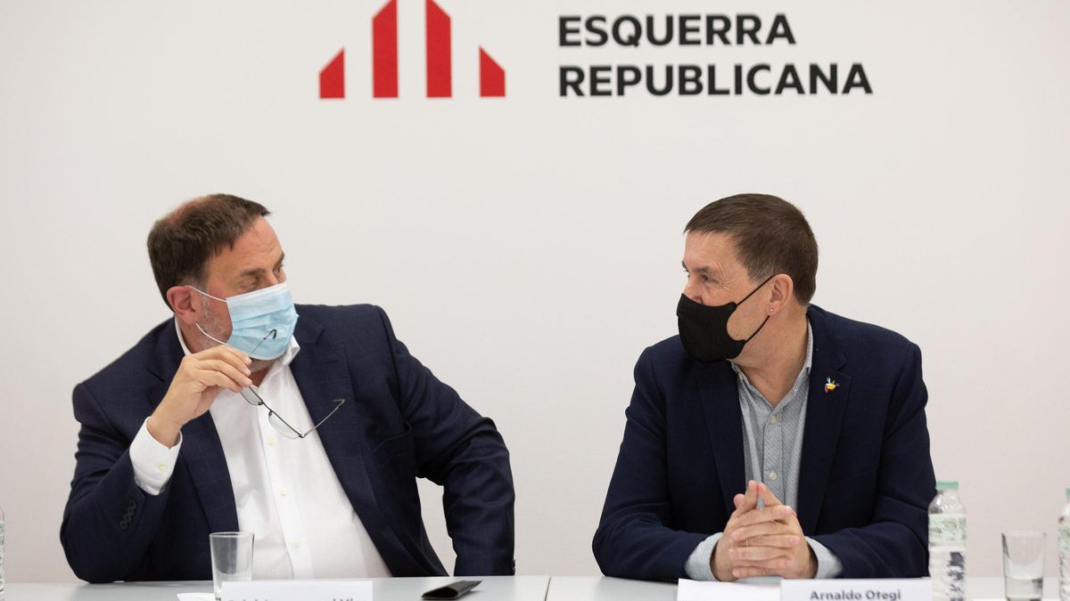 ERC i EH Bildu s’erigeixen en garants que Vox no governarà a Espanya ERC i EH Bildu s’erigeixen en garants que Vox no governarà a Espanya