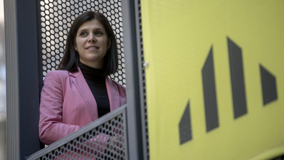 Marta Vilalta: «Ajudar la gent i tirar el país endavant no és autonomisme» Marta Vilalta: «Ajudar la gent i tirar el país endavant no és autonomisme»