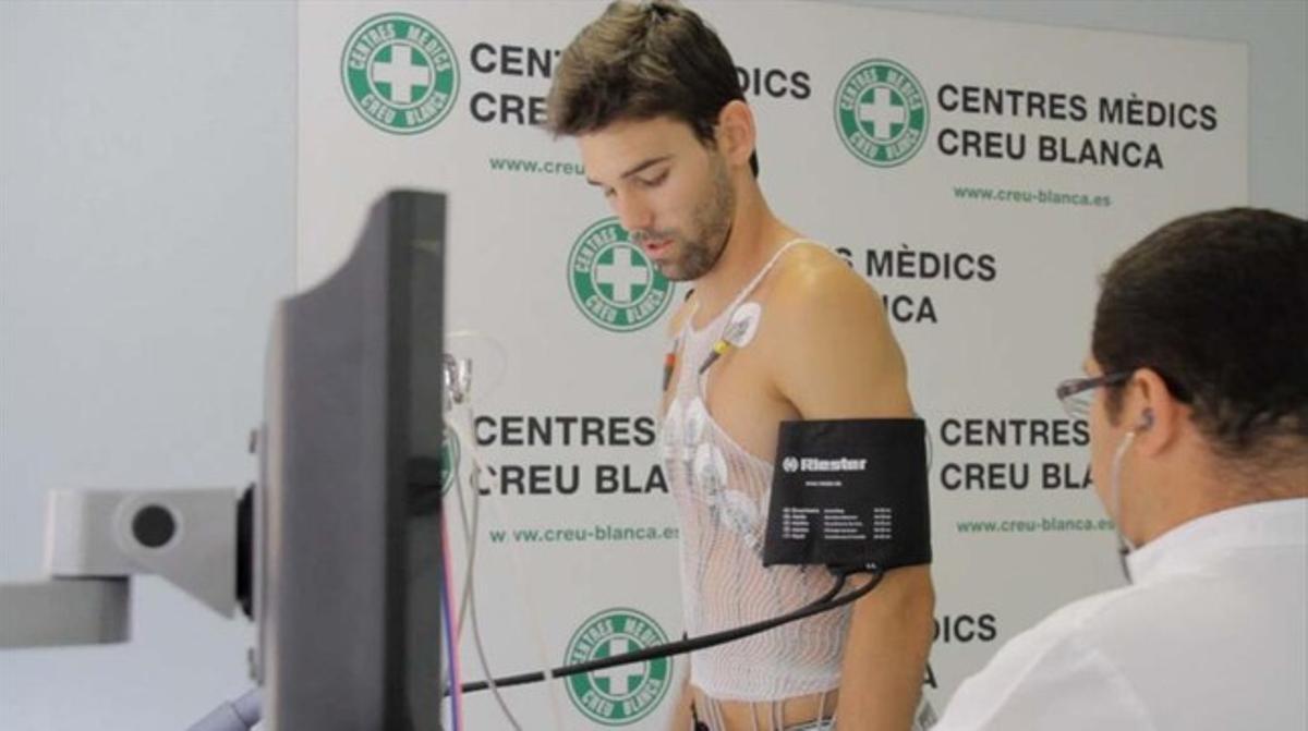 Víctor Álvarez, jugador del Espanyol, en una imagen de la campaña de ’La Marató 2014’.