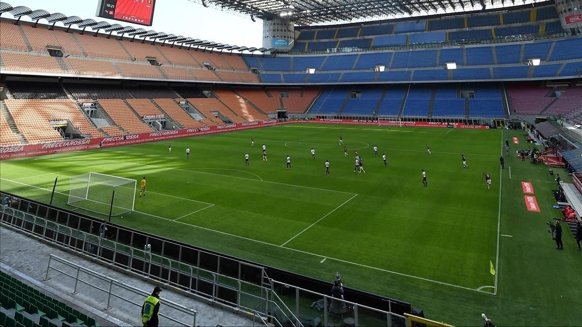 Una imagen del Milan-Genova, disputado a puerta cerrada en San Siro. Una imagen del Milan-Genova, disputado a puerta cerrada en San Siro.
