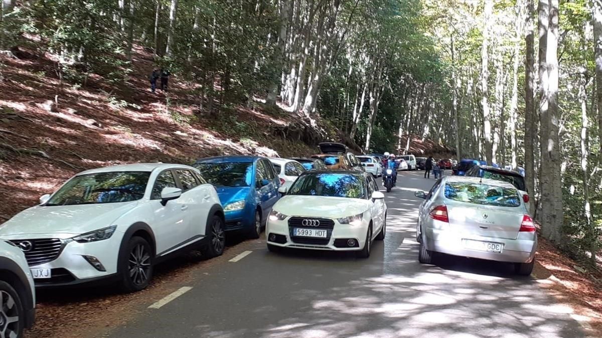 Els municipis del Montseny reforçaran la vigilància per evitar massificacions Els municipis del Montseny reforçaran la vigilància per evitar massificacions