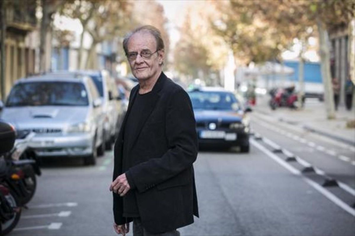 Luis Eduardo Aute, fotografiado en Poblenou, en diciembre del 2015. Luis Eduardo Aute, fotografiado en Poblenou, en diciembre del 2015.