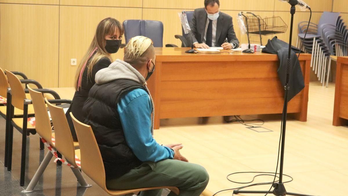 Confiesa que acuchilló a su compañero de piso en Valencia por recriminarle por el volumen de la música Confiesa que acuchilló a su compañero de piso en Valencia por recriminarle por el volumen de la música