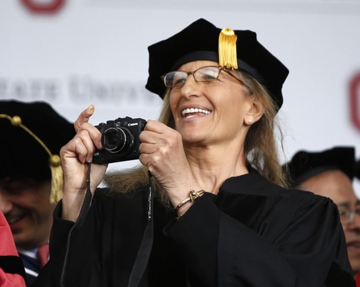 Annie Leibovitz, durante una ceremonia en la Universidad de Ohio, el pasado 5 de mayo.