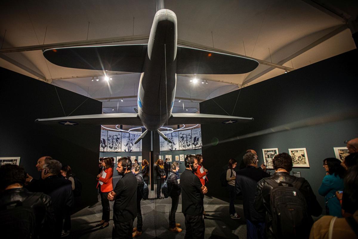 Los maestros de las viñetas en la exposición 'Cómic. Sueños e historia'