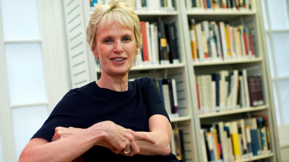 La escritora estadounidense Siri Hustvedt, en el Instituto Cervantes de Londres en el 2019. La escritora estadounidense Siri Hustvedt, en el Instituto Cervantes de Londres en el 2019.