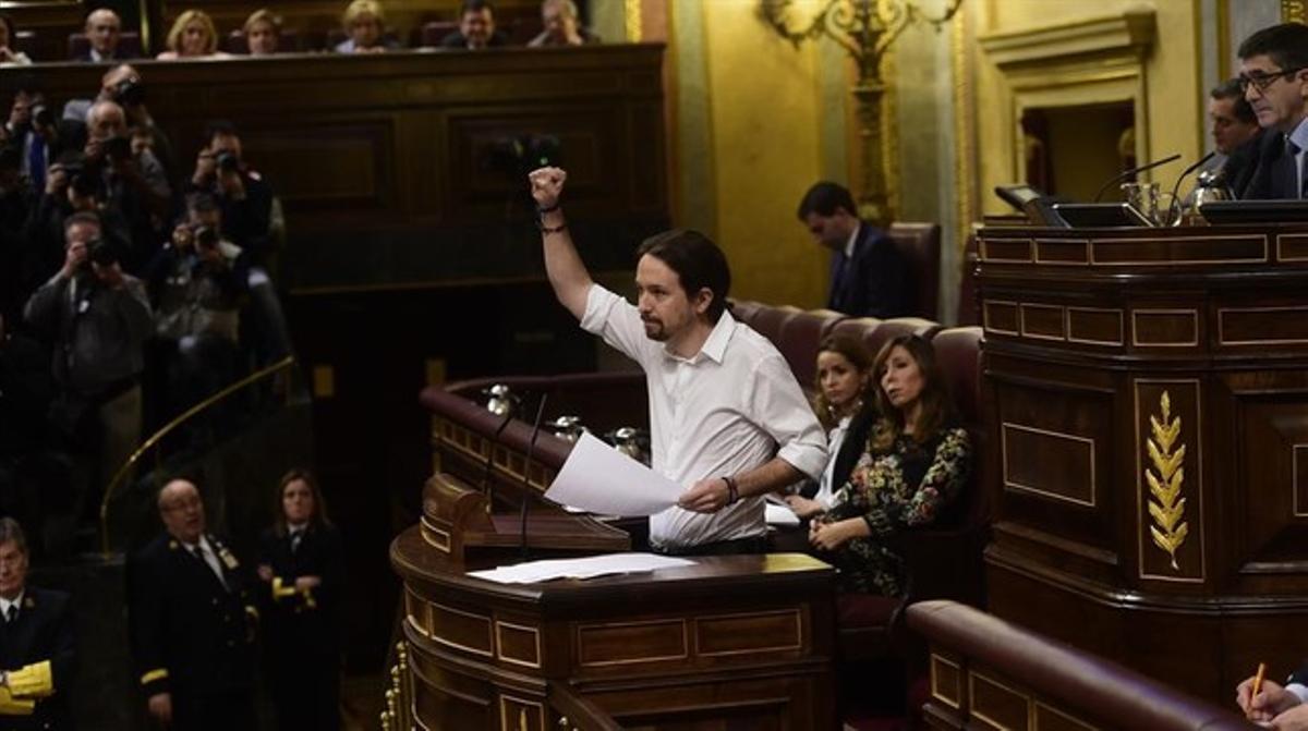 El secretario general de Podemos, Pablo Iglesias, en la tribuna del Congreso.