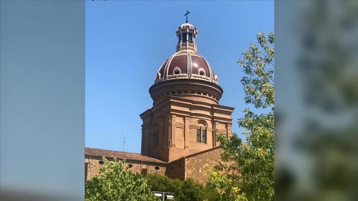 ¡Ràpid, una altra foto de la cúpula! ¡Ràpid, una altra foto de la cúpula!