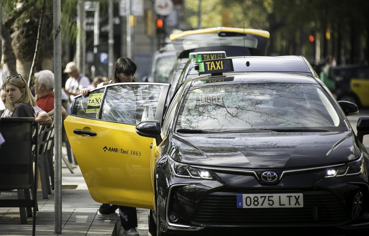 MAPA: Aquí tens les més de 300 parades de taxi de Barcelona