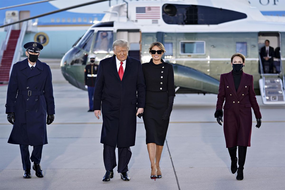 El expresidente de los Estados Unidos Donald Trump junto a su exposa, Melania Trump en un acto realizado en su último día en el cargo el pasado 20 de enero. El expresidente de los Estados Unidos Donald Trump junto a su exposa, Melania Trump en un acto realizado en su último día en el cargo el pasado 20 de enero.