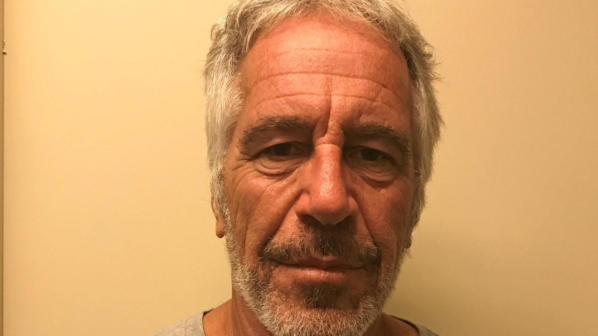 a-combination-of-negligence-allowed-epstein-s-suicide-according-to