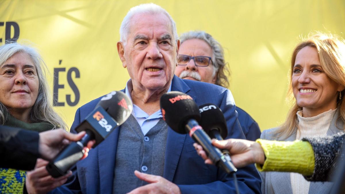 «Barcelona es demasiado importante para reducir un debate Trias-Colau»