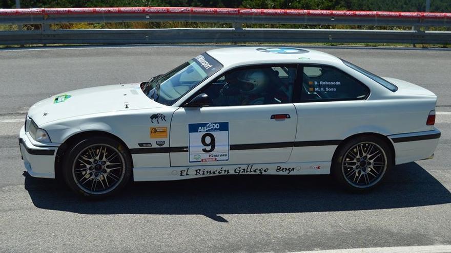 ¿Quién es Artai, el piloto de 40 años que ha muerto en un accidente de rally en España?