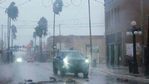 L’huracà ‘Ian’ assola Florida amb inundacions històriques i efectes «catastròfics»