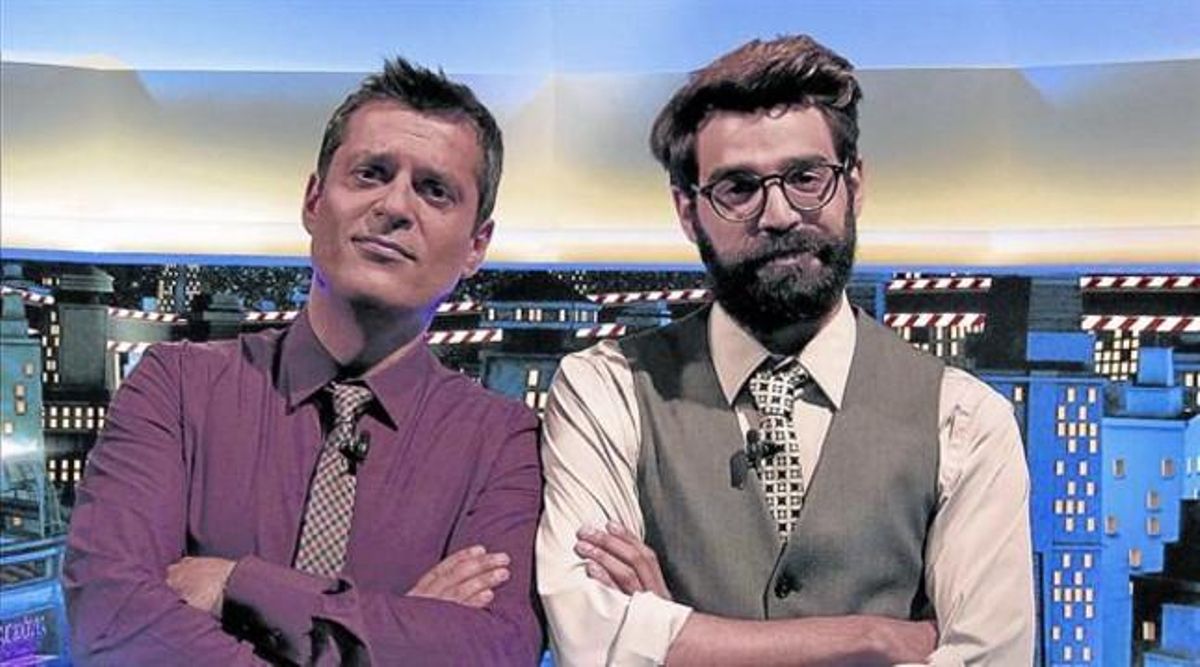 El periodista Joan Rufas, a la izquierda, y el actor David Verdaguer, los presentadores del nuevo ’Crackòvia’. El periodista Joan Rufas, a la izquierda, y el actor David Verdaguer, los presentadores del nuevo ’Crackòvia’.