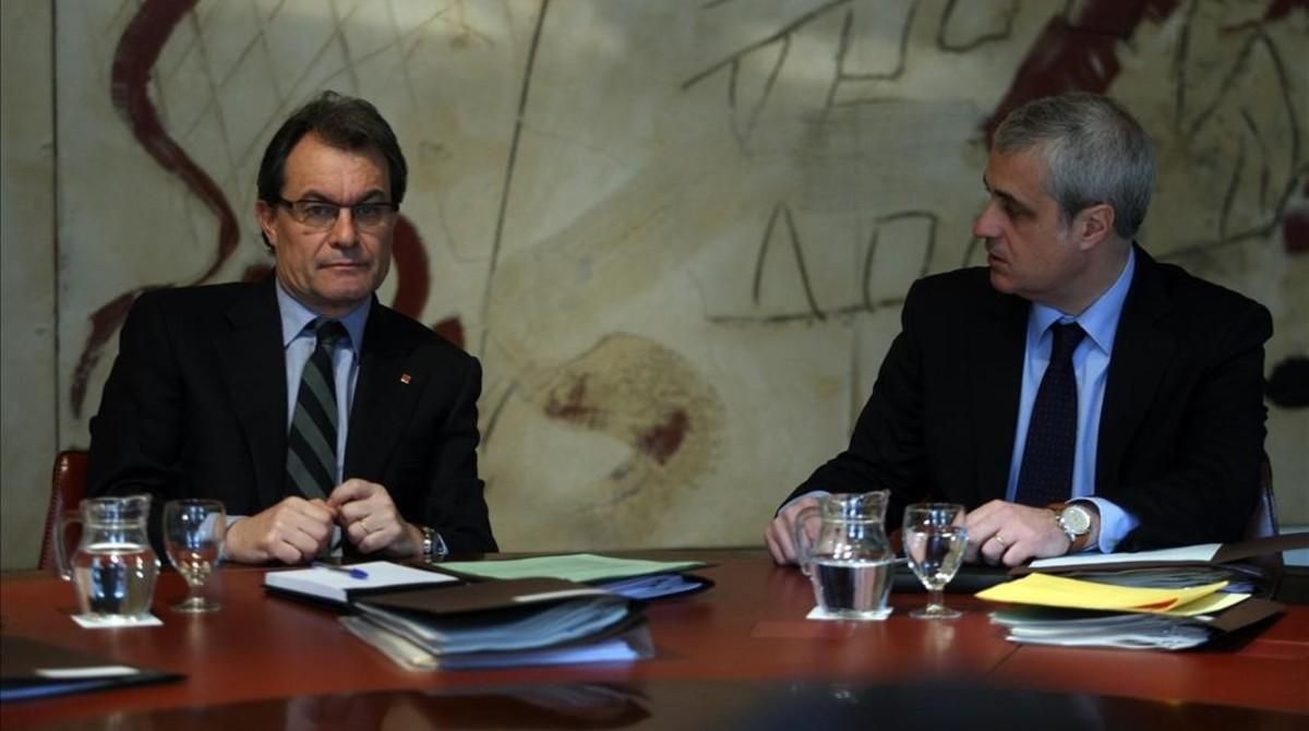 Artur Mas y Germà Gordó, en una reunión del Consell Executiu, en el 2012. Artur Mas y Germà Gordó, en una reunión del Consell Executiu, en el 2012.