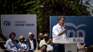 Feijóo obre la campanya relacionant Sánchez amb Bildu i ETA