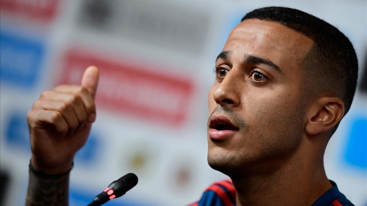 Thiago, en la conferencia de prensa que ofreció en el estadio de Krasnodar. Thiago, en la conferencia de prensa que ofreció en el estadio de Krasnodar.