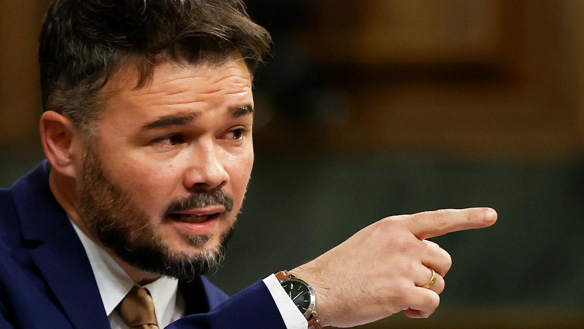 Gabriel Rufián, durante su intervención durante la moción de censura presentada por Vox. Gabriel Rufián, durante su intervención durante la moción de censura presentada por Vox.