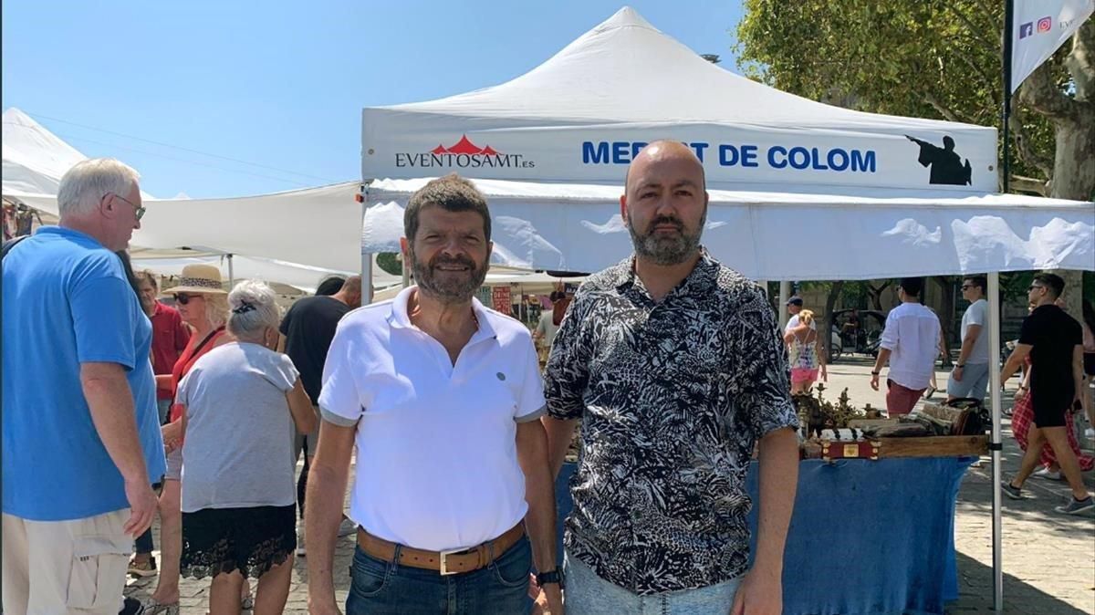 Albert Batlle con el presidente del Mercat de Brocanters de Colom, Héctor Guillermo Izuel. Albert Batlle con el presidente del Mercat de Brocanters de Colom, Héctor Guillermo Izuel.